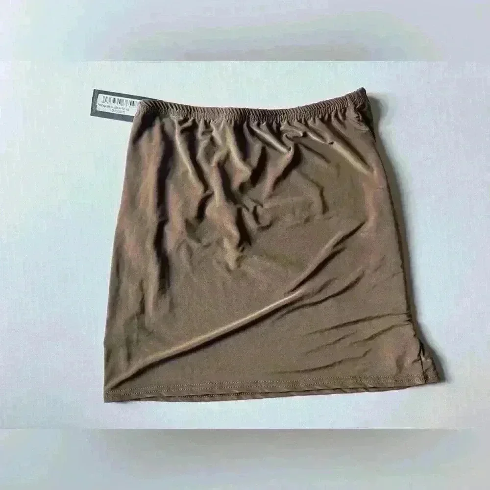 PrettyLittleThings Women’s Petite Taupe‎ Slinky Micro Mini Skirt Size 4